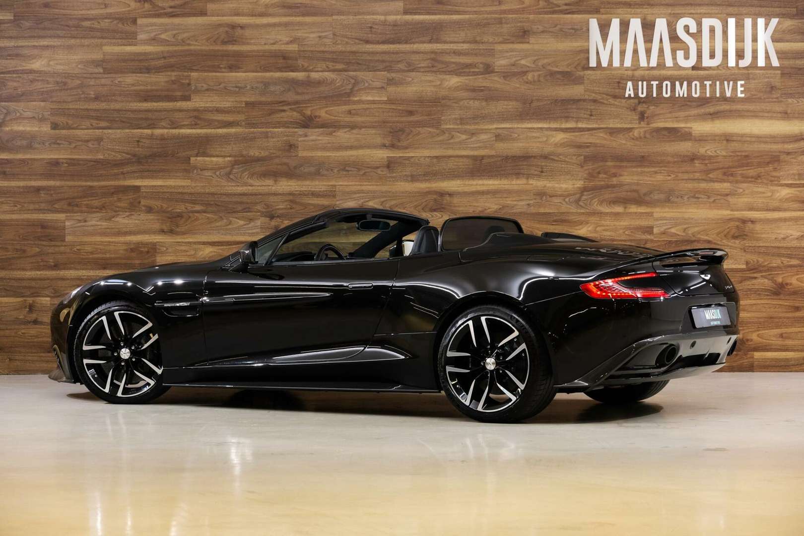 Aston Martin Vanquish Volante 6.0 V12 CarbonBlack - 2015 - Joinsteer - #14