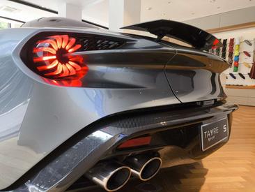 Aston Martin Vanquish Zagato Speedster — photo 19
