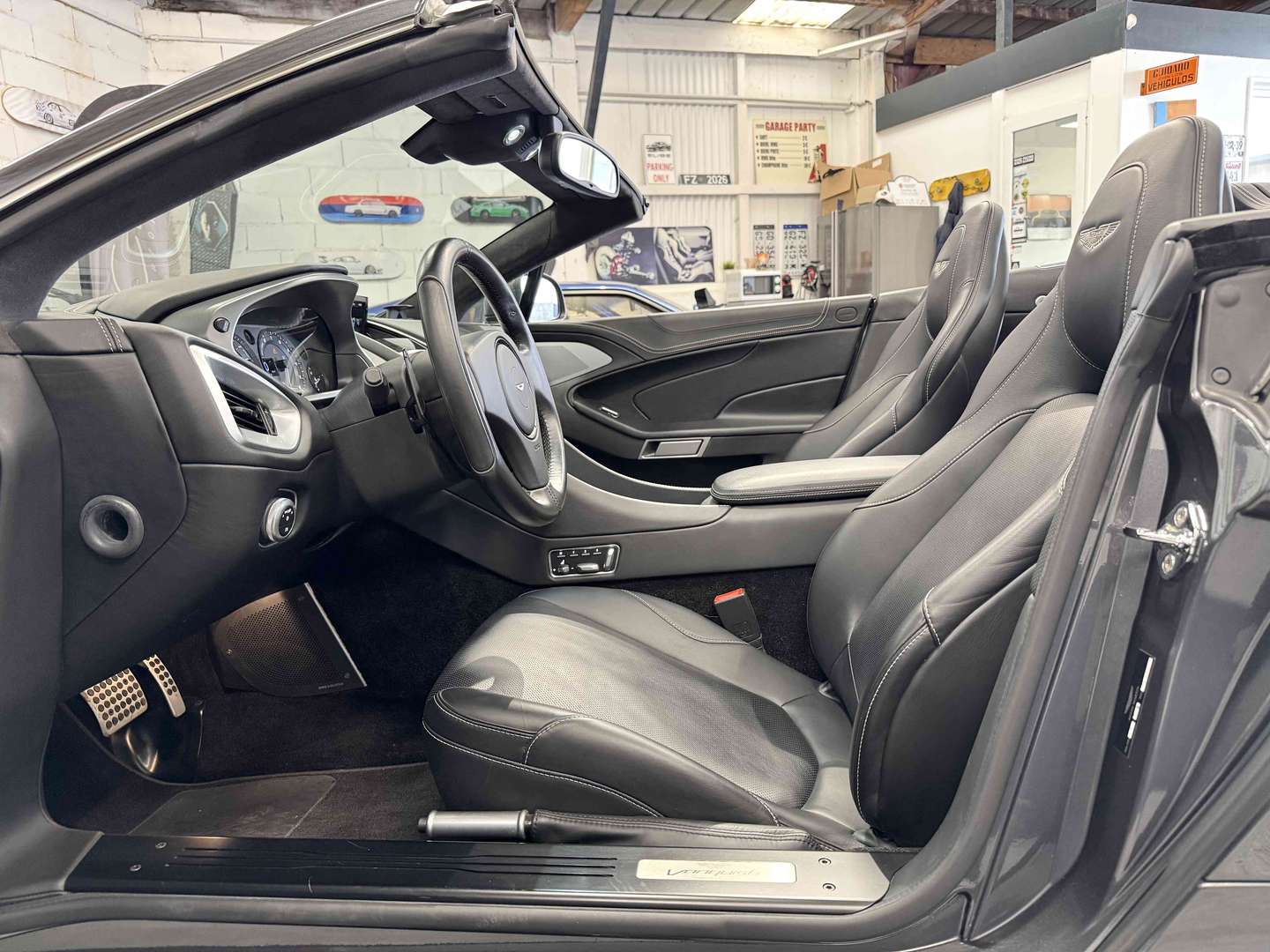 Aston Martin Vanquish Volante V12 Touchtronic 3 - 2017 - Joinsteer - #12