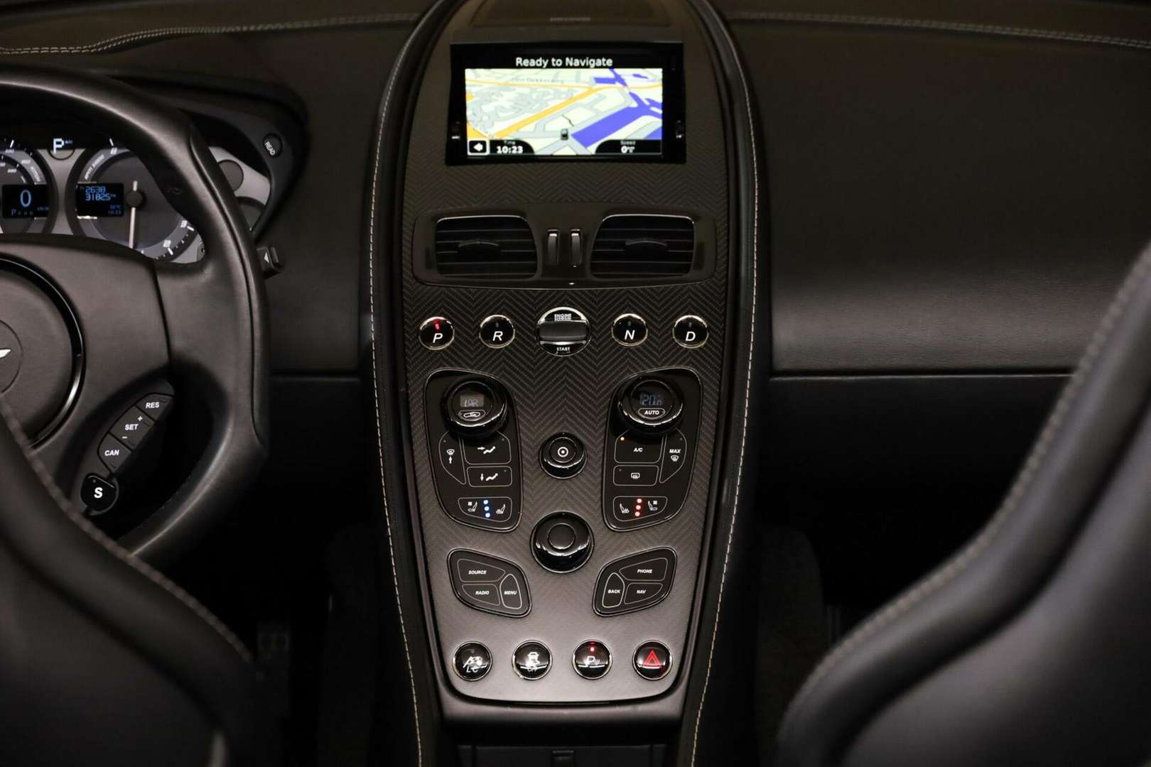 Aston Martin Vanquish Volante 6.0 V12 CarbonBlack - 2015 - Joinsteer - #22