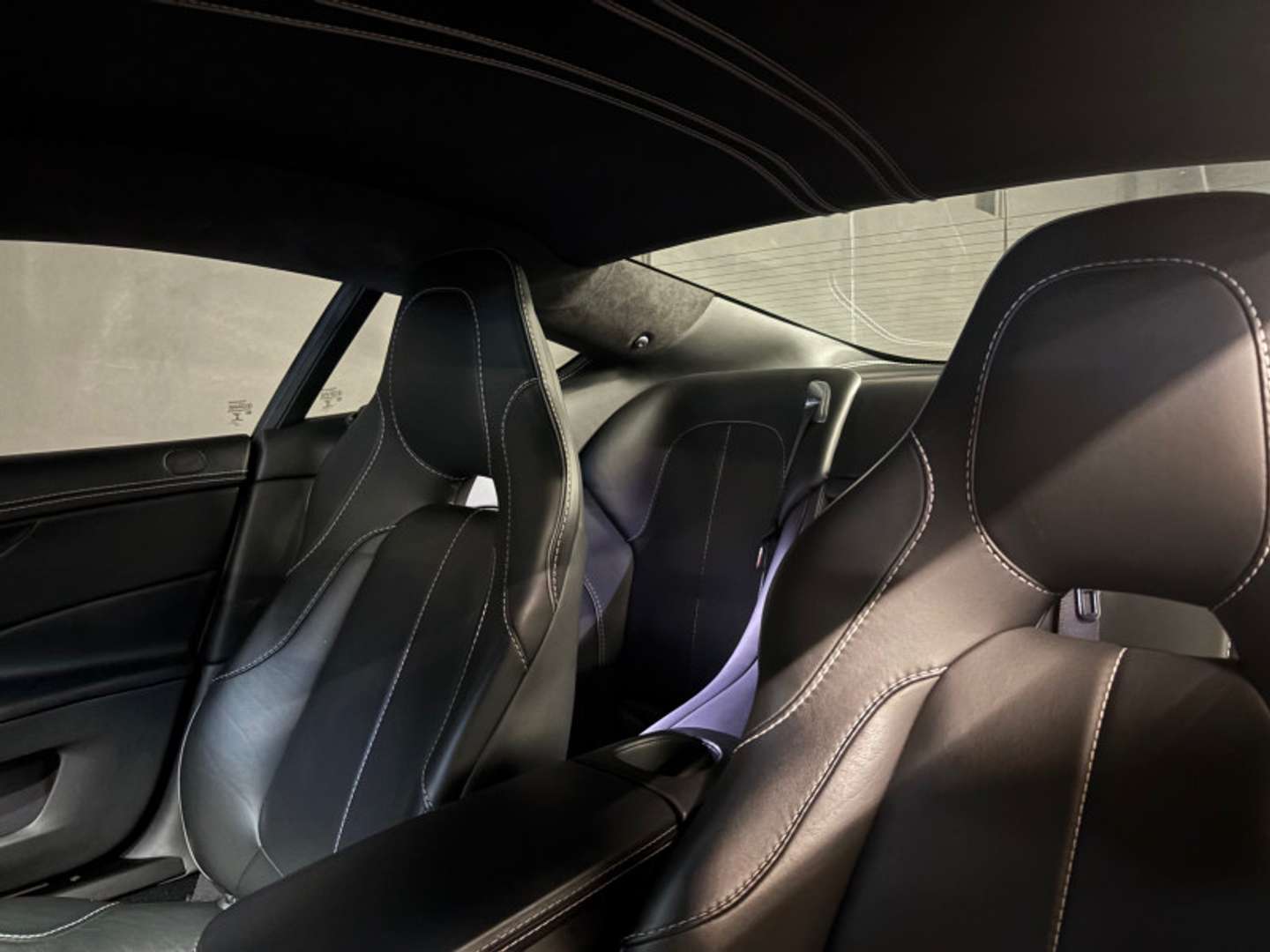 Aston Martin Vanquish V12 5.9 574CH - 2014 - Joinsteer - #12