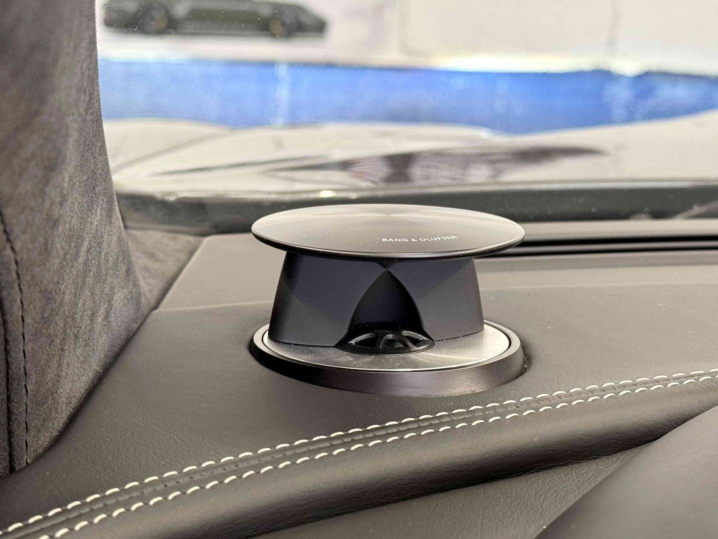 Aston Martin Vanquish Volante V12 Touchtronic 3 - 2017 - Joinsteer - #22