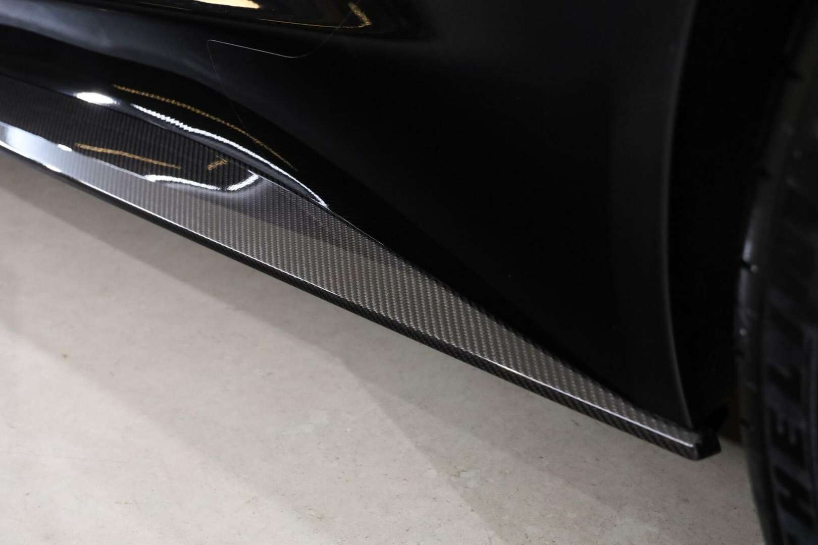 Aston Martin Vanquish Volante 6.0 V12 CarbonBlack - 2015 - Joinsteer - #28