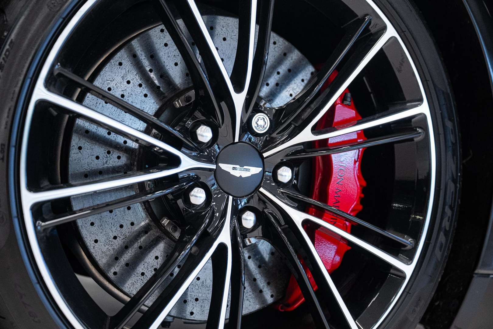 Aston Martin Vanquish Volante - 2015 - Joinsteer - #8