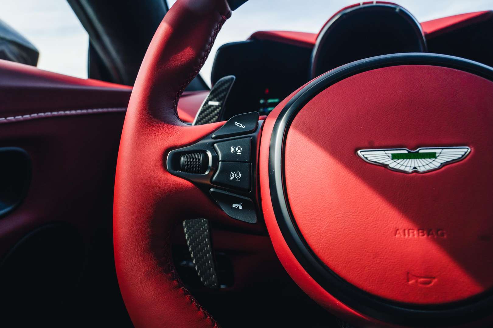 Aston Martin Vantage Coupe V12 - 2024 - Joinsteer - #22