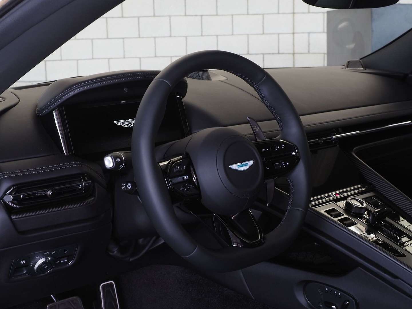 Aston Martin DB12 Coupé FULL OPTIONS - 2024 - Joinsteer - #24