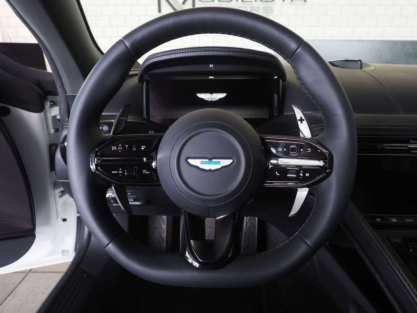 Aston Martin DB12 Coupé FULL OPTIONS - 2024 - Joinsteer - #25