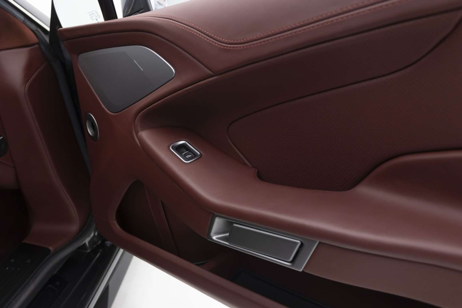 Aston Martin Vanquish - 2016 - Joinsteer - #15