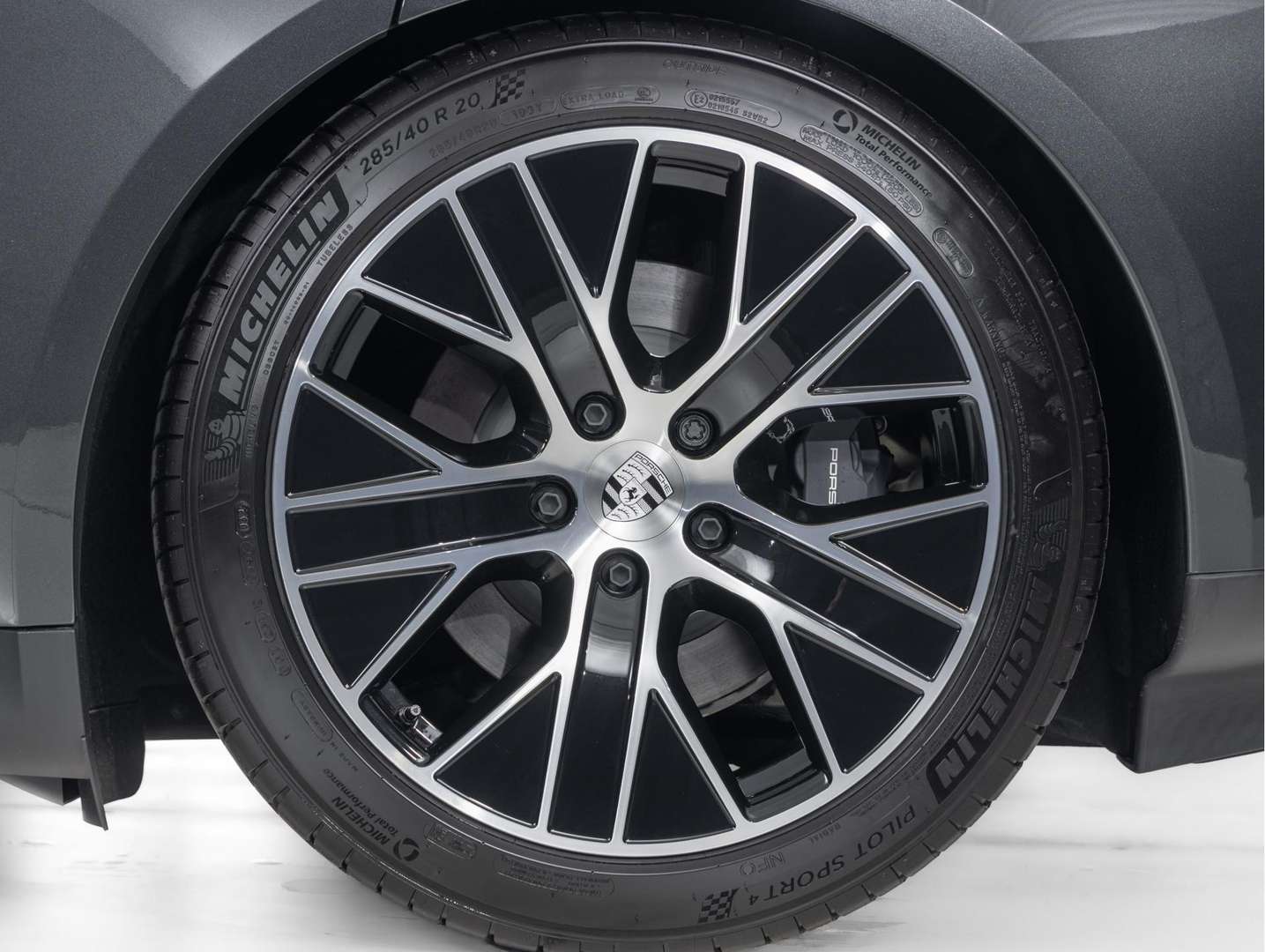 Porsche Taycan 4S - 2025 - Joinsteer - #3