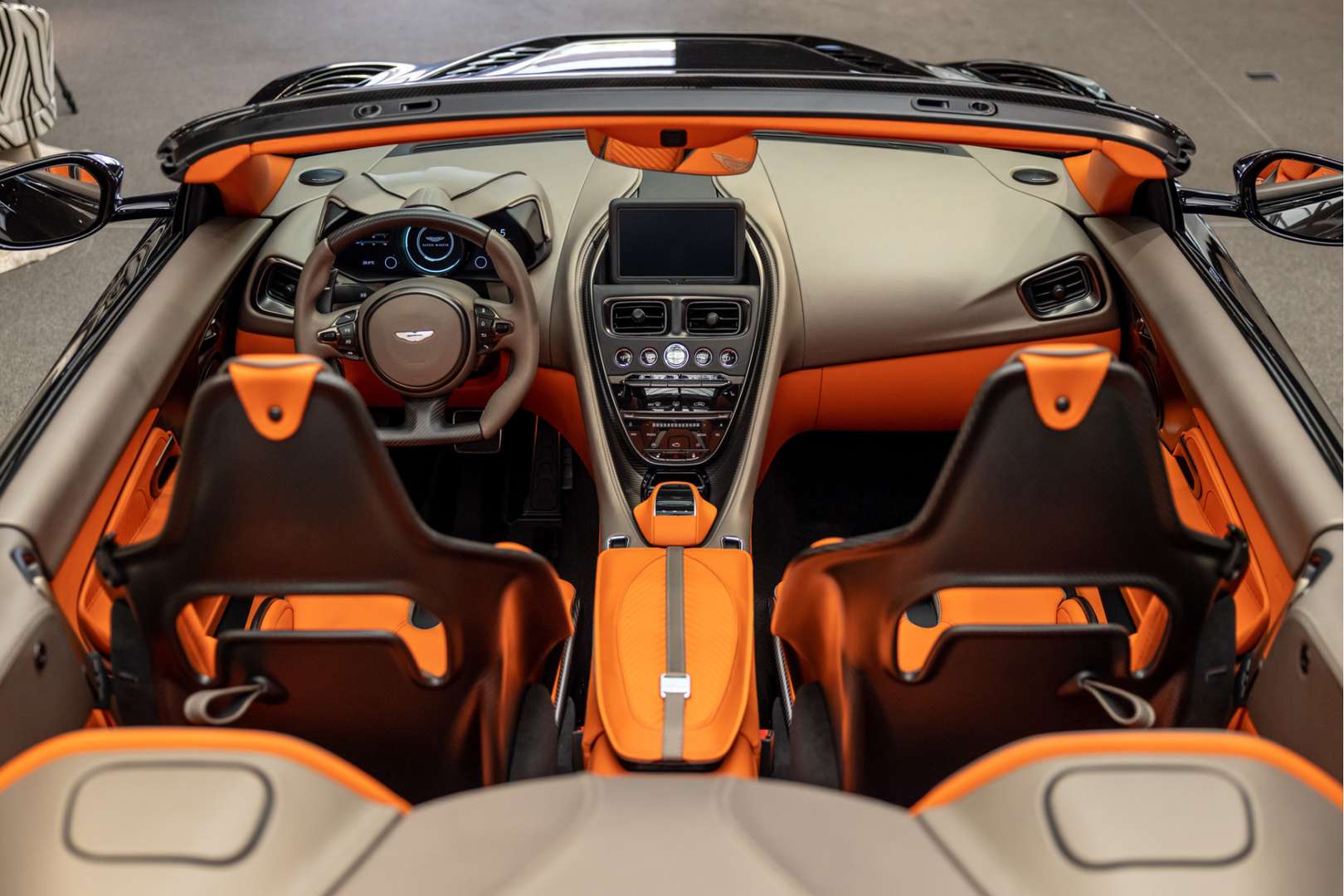 Aston Martin DBS Volante 770 Ultimate - 2024 - Joinsteer - #11