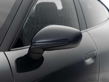 Porsche Taycan 4S — photo 14