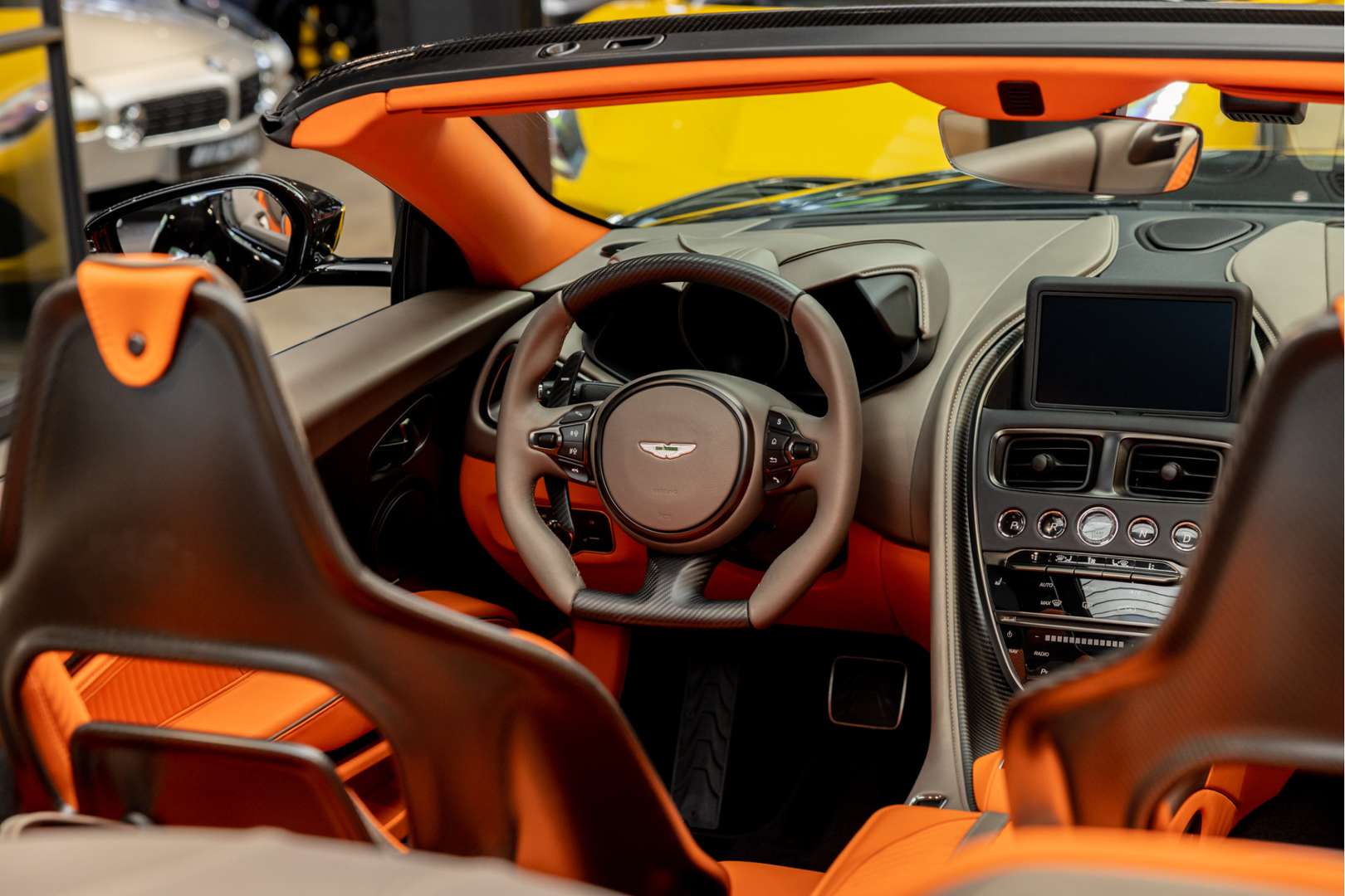 Aston Martin DBS Volante 770 Ultimate - 2024 - Joinsteer - #14