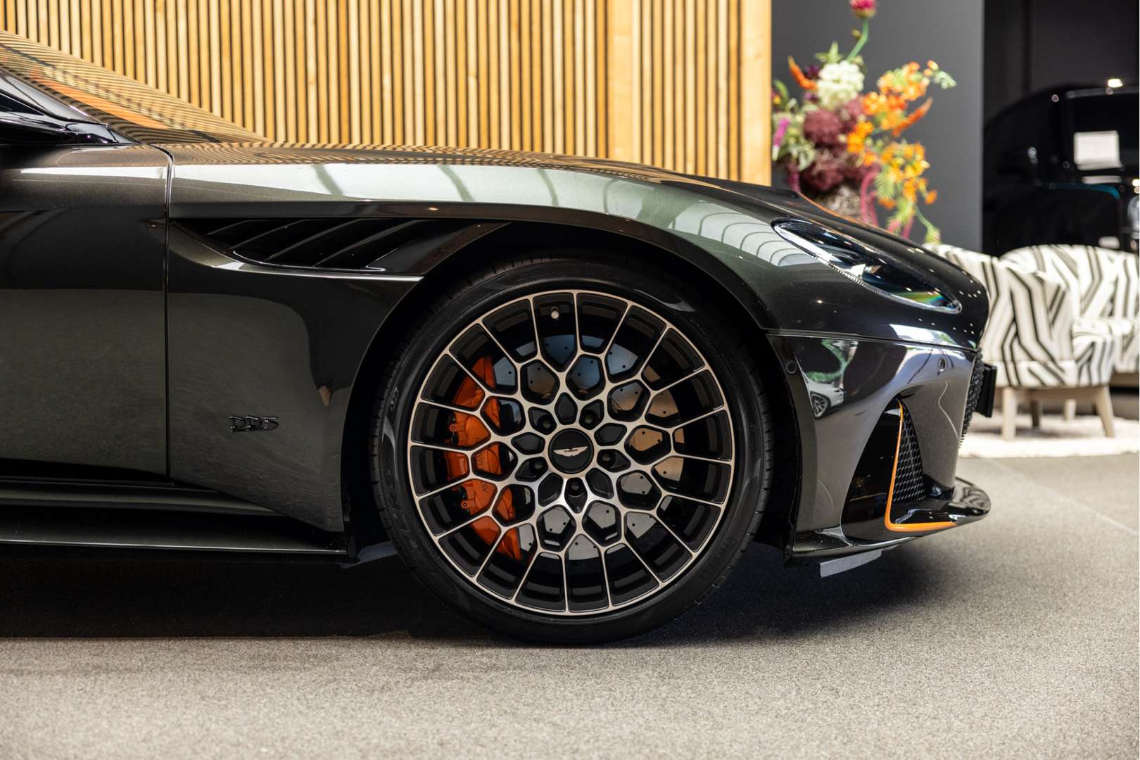 Aston Martin DBS Volante 770 Ultimate - 2024 - Joinsteer - #18