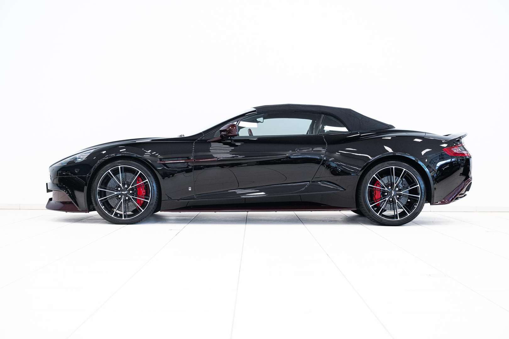 Aston Martin Vanquish Volante - 2015 - Joinsteer - #37