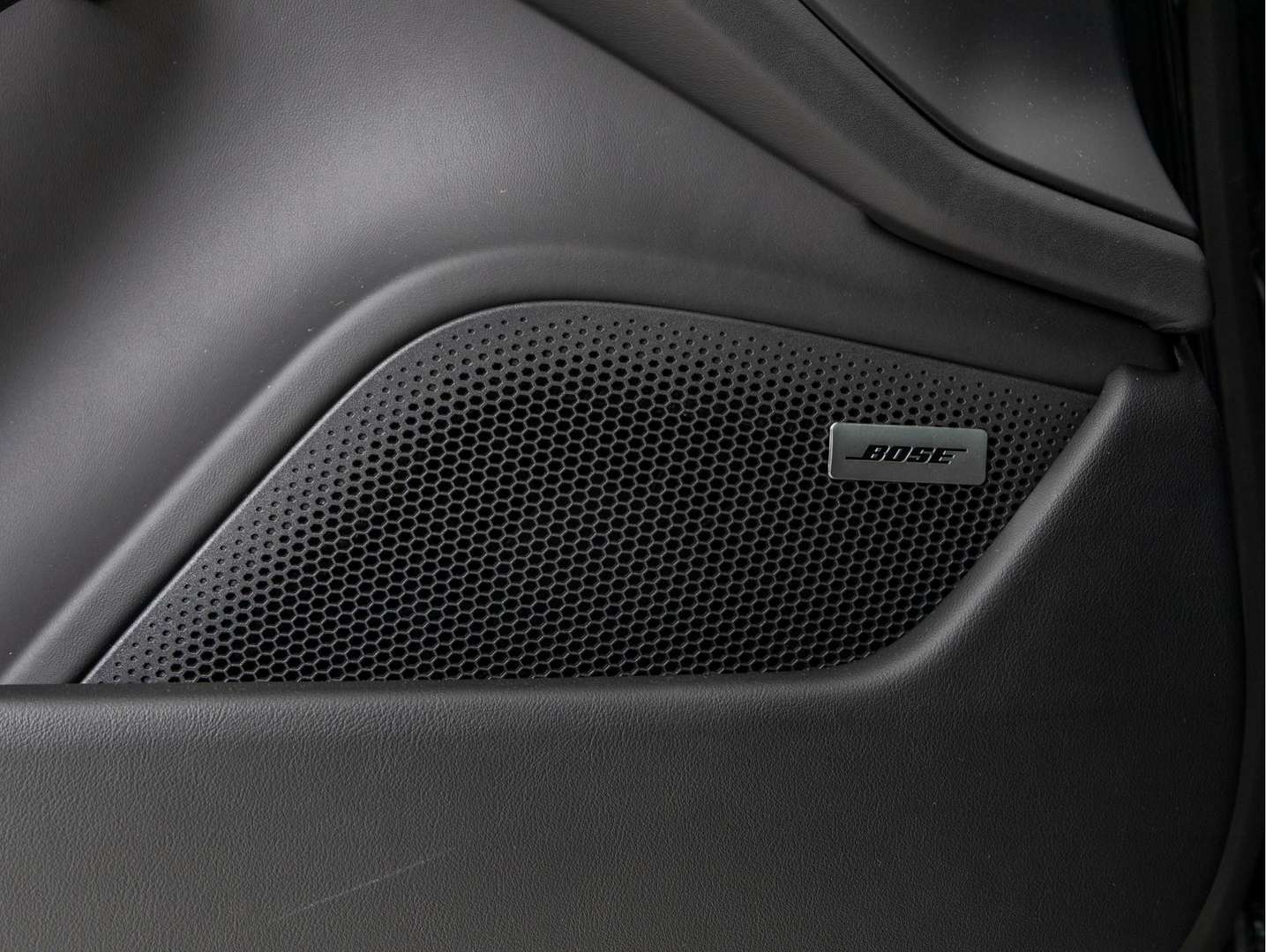 Porsche Taycan 4S - 2025 - Joinsteer - #24