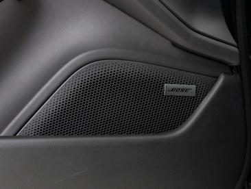 Porsche Taycan 4S — photo 24