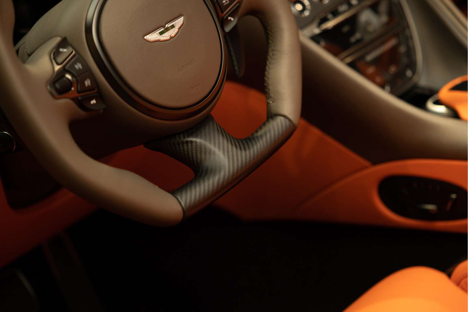 Aston Martin DBS Volante 770 Ultimate - 2024 - Joinsteer - #28