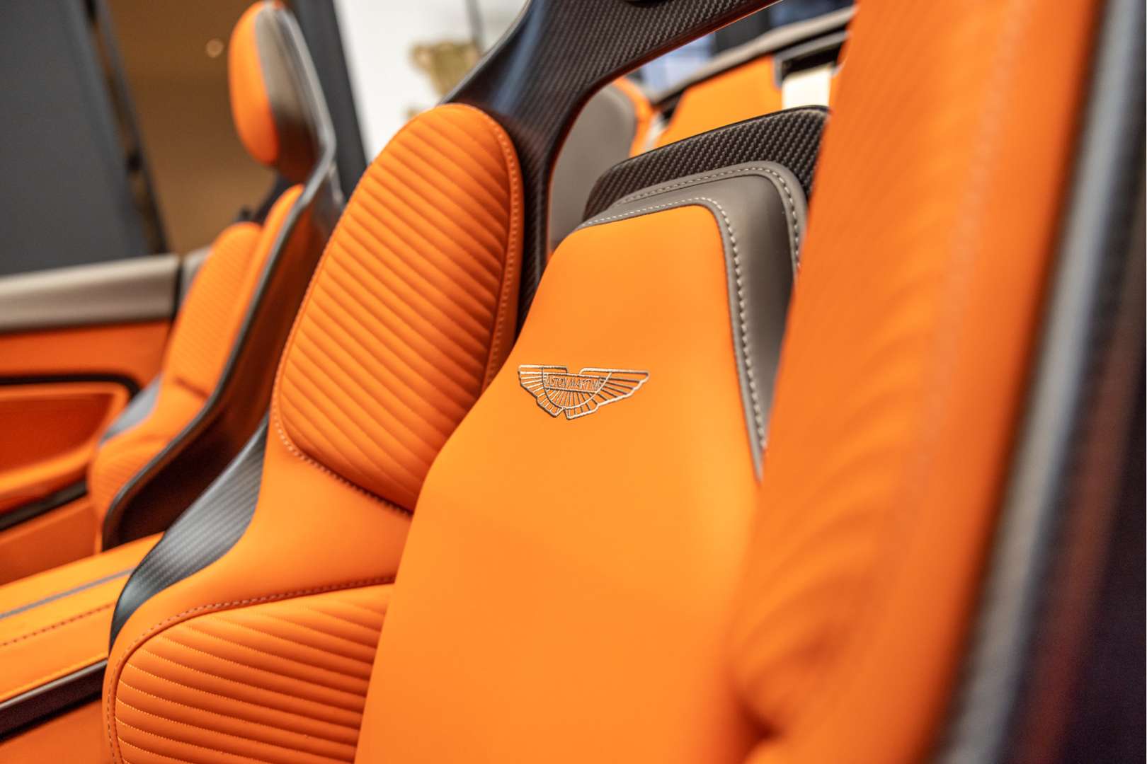 Aston Martin DBS Volante 770 Ultimate - 2024 - Joinsteer - #30