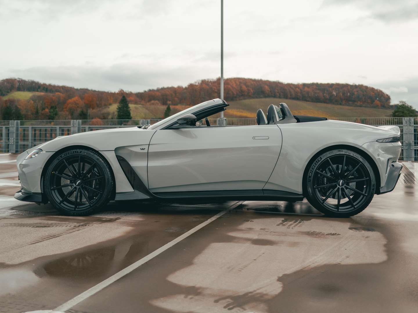 Aston Martin Vantage Roadster V12 - 2024 - Joinsteer - #3