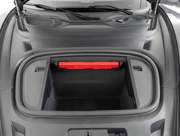 Porsche Taycan 4S — photo 42