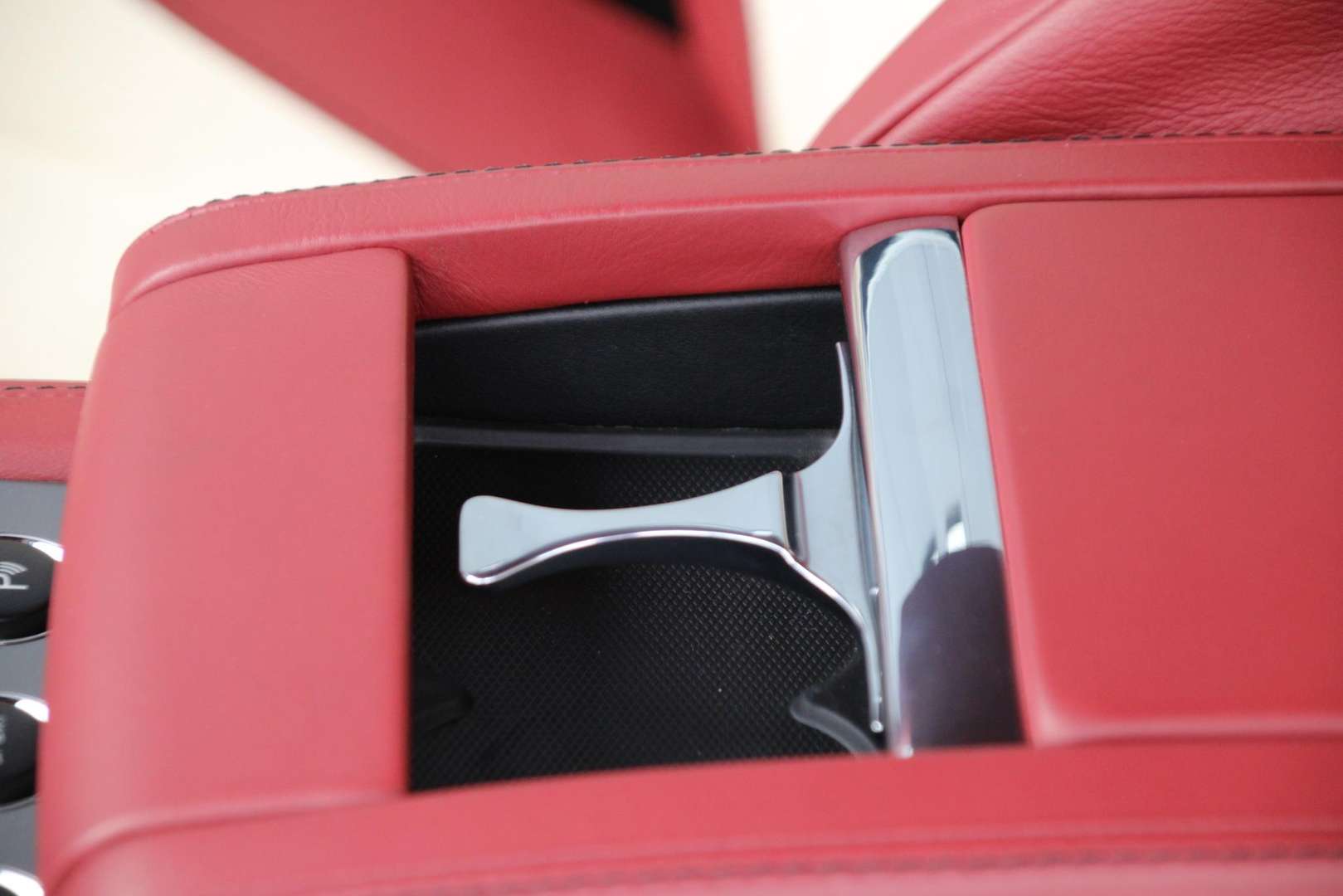 Aston Martin DB9 V12 Touchtronic - 2008 - Joinsteer - #35