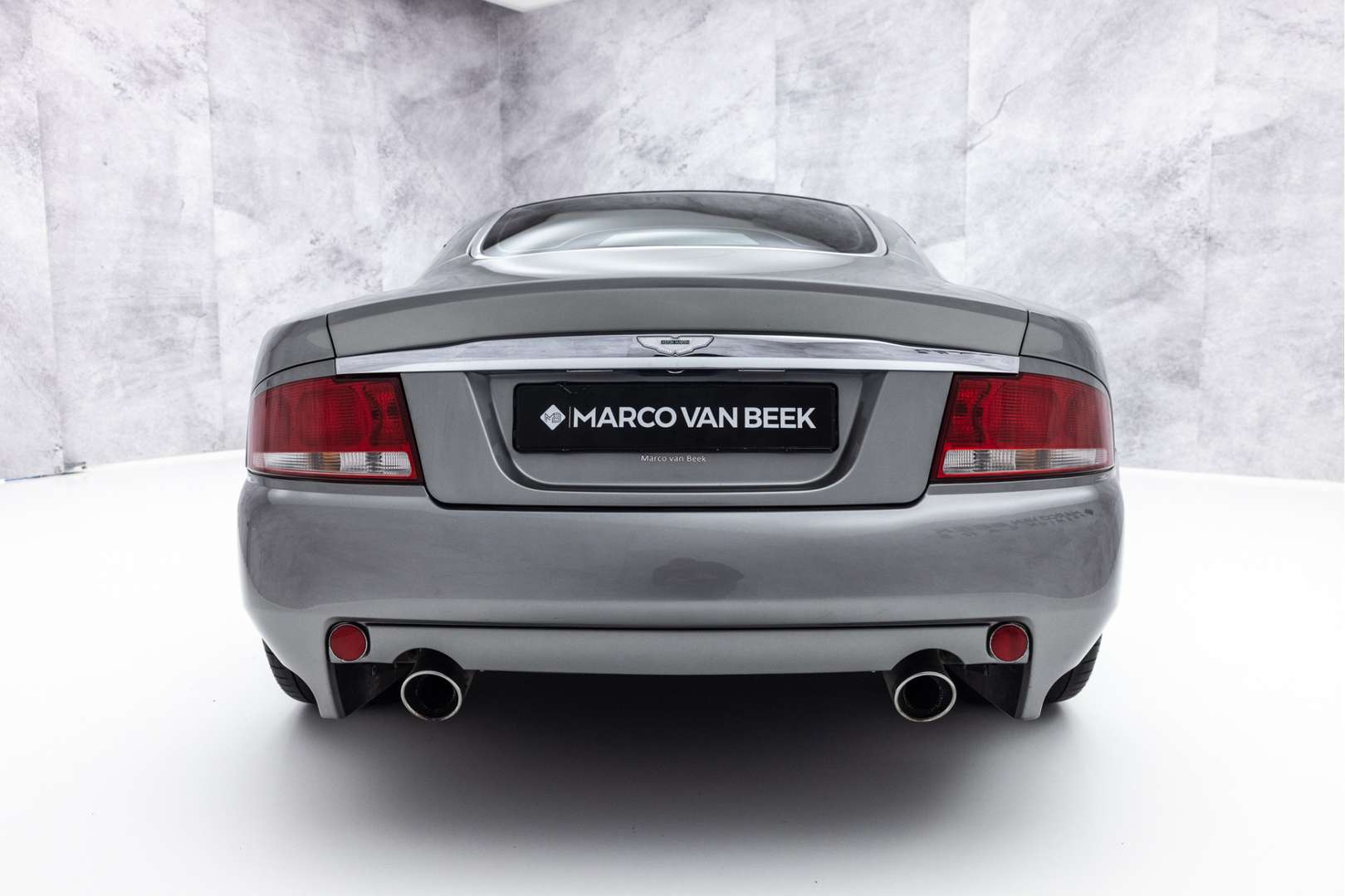 Aston Martin Vanquish V12 5.9 - 2002 - Joinsteer - #9