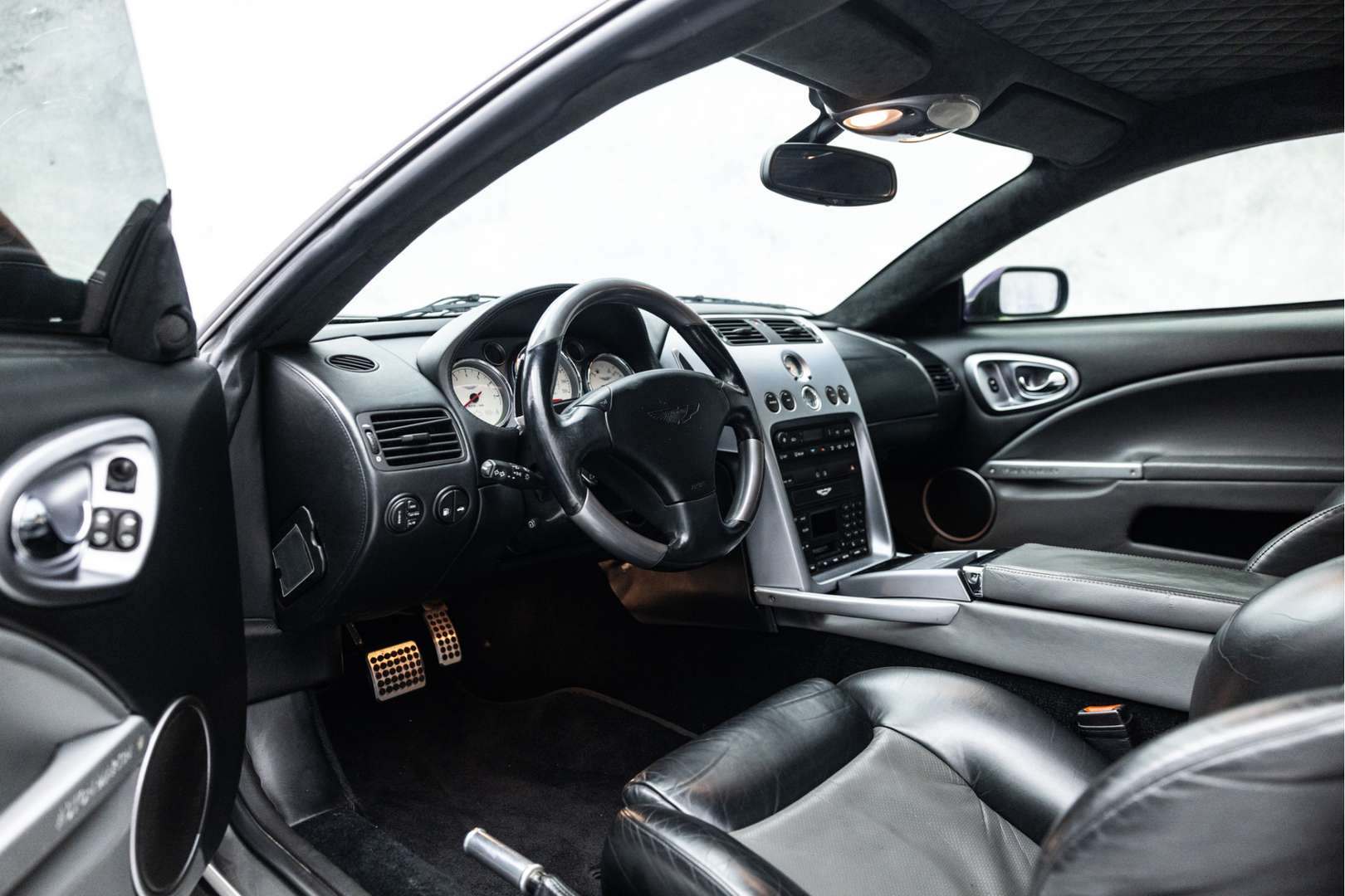 Aston Martin Vanquish V12 5.9 - 2002 - Joinsteer - #14