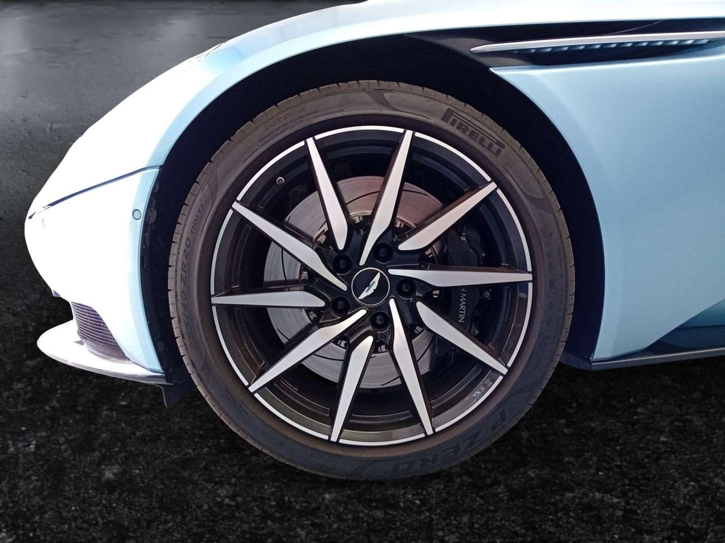 Aston Martin DB11 4.0 V8 - 2020 - Joinsteer - #15