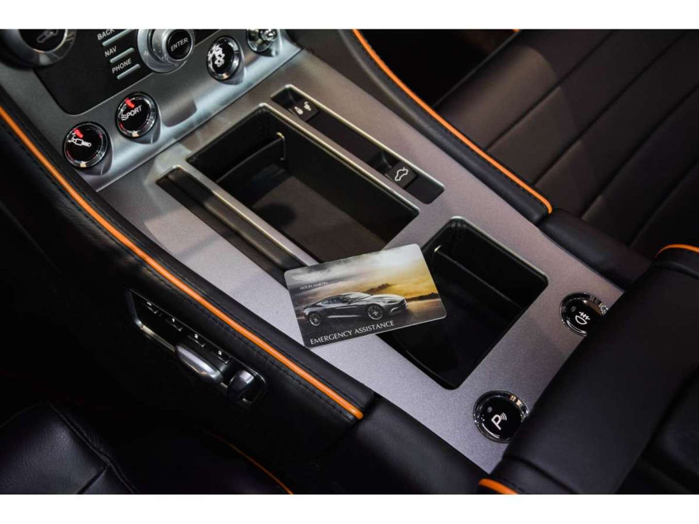 Aston Martin Virage Coupé 6.0 V12 - 2012 - Joinsteer - #17