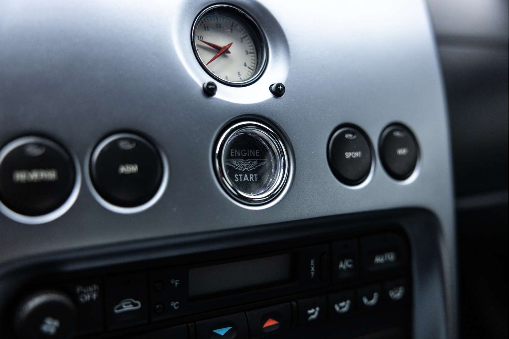 Aston Martin Vanquish V12 5.9 - 2002 - Joinsteer - #36