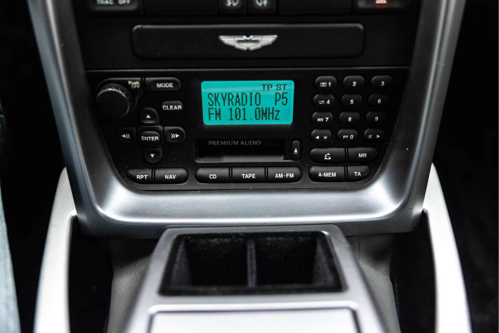 Aston Martin Vanquish V12 5.9 - 2002 - Joinsteer - #43