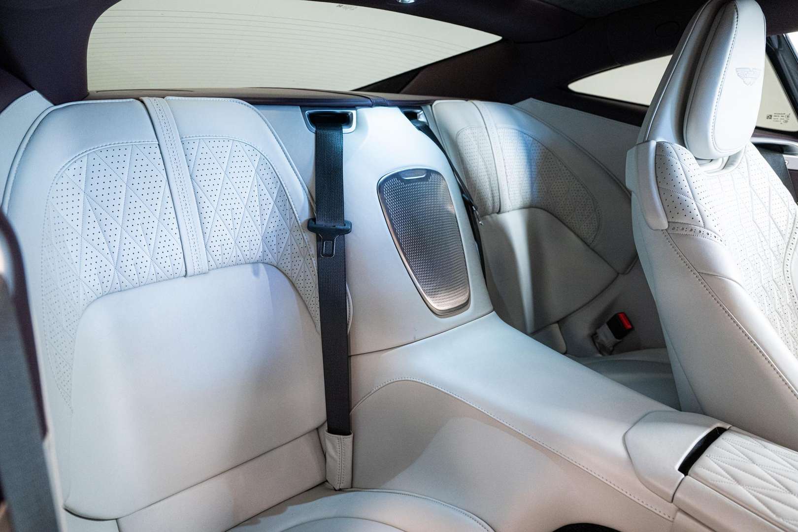 Aston Martin DB12 Coupé - 2023 - Joinsteer - #15