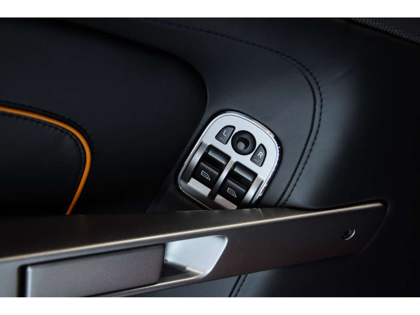 Aston Martin Virage Coupé 6.0 V12 - 2012 - Joinsteer - #22