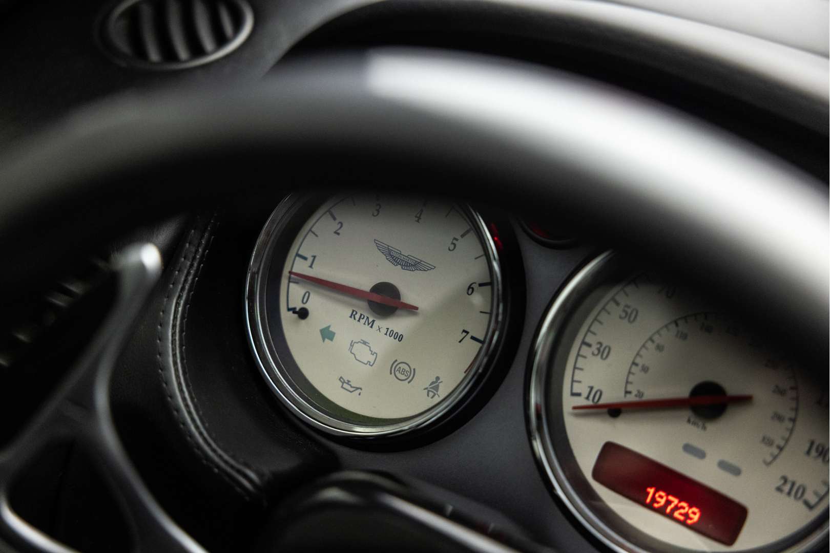 Aston Martin Vanquish V12 5.9 - 2002 - Joinsteer - #50