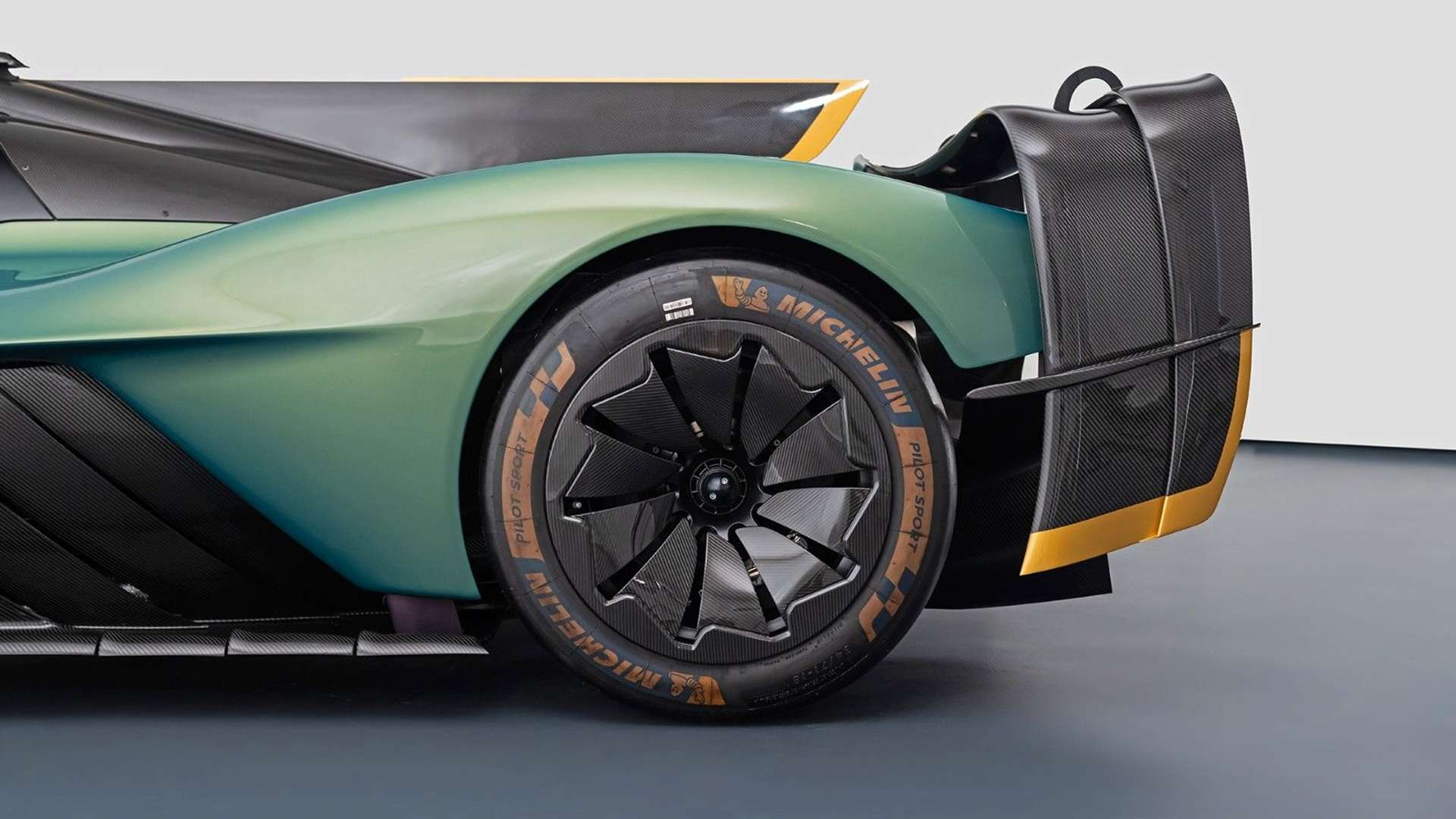 Aston Martin Valkyrie AMR Pro - 2023 - Joinsteer - #9