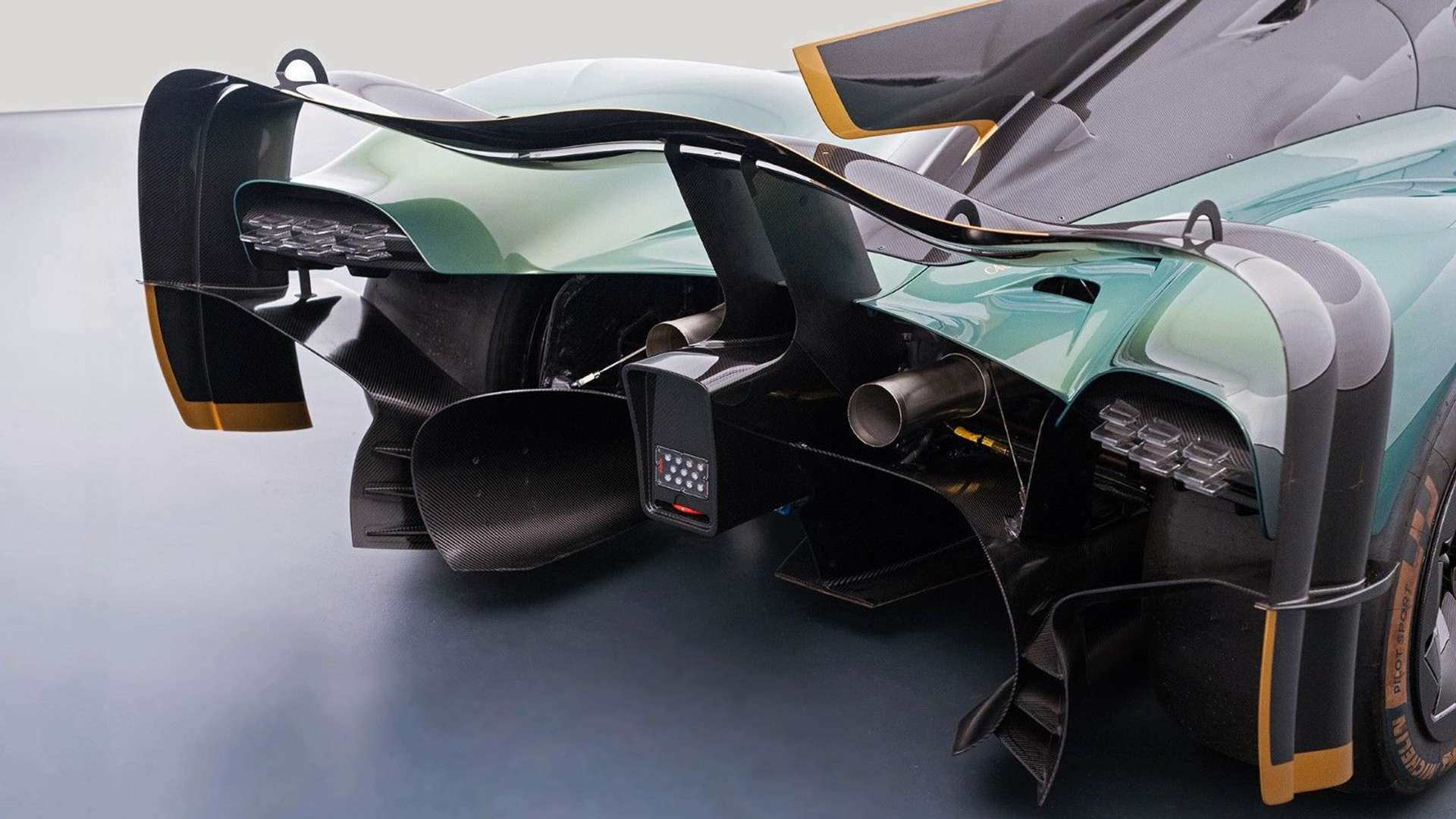 Aston Martin Valkyrie AMR Pro - 2023 - Joinsteer - #14