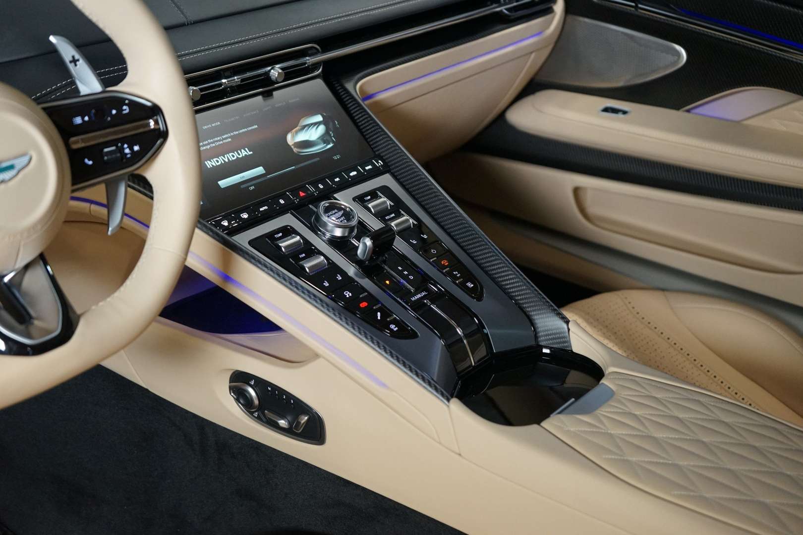 Aston Martin DB12 4.0 V8 Bi-turbo - 2025 - Joinsteer - #10