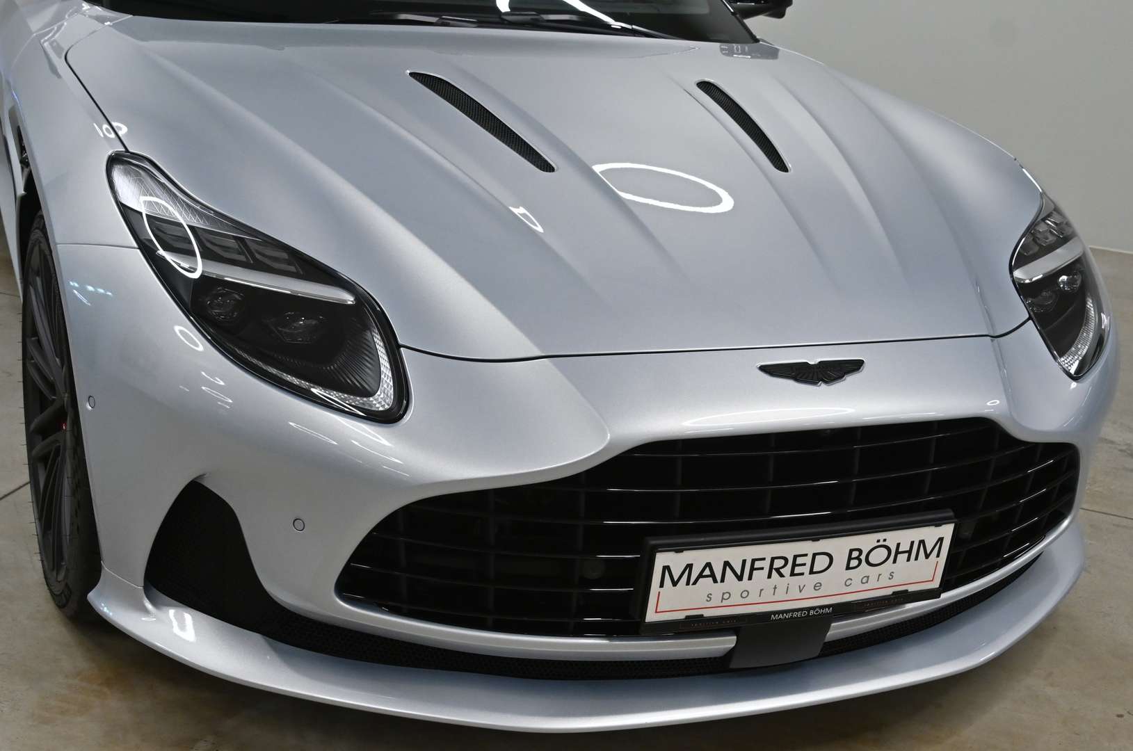 Aston Martin DB12 Coupé - 2025 - Joinsteer - #20