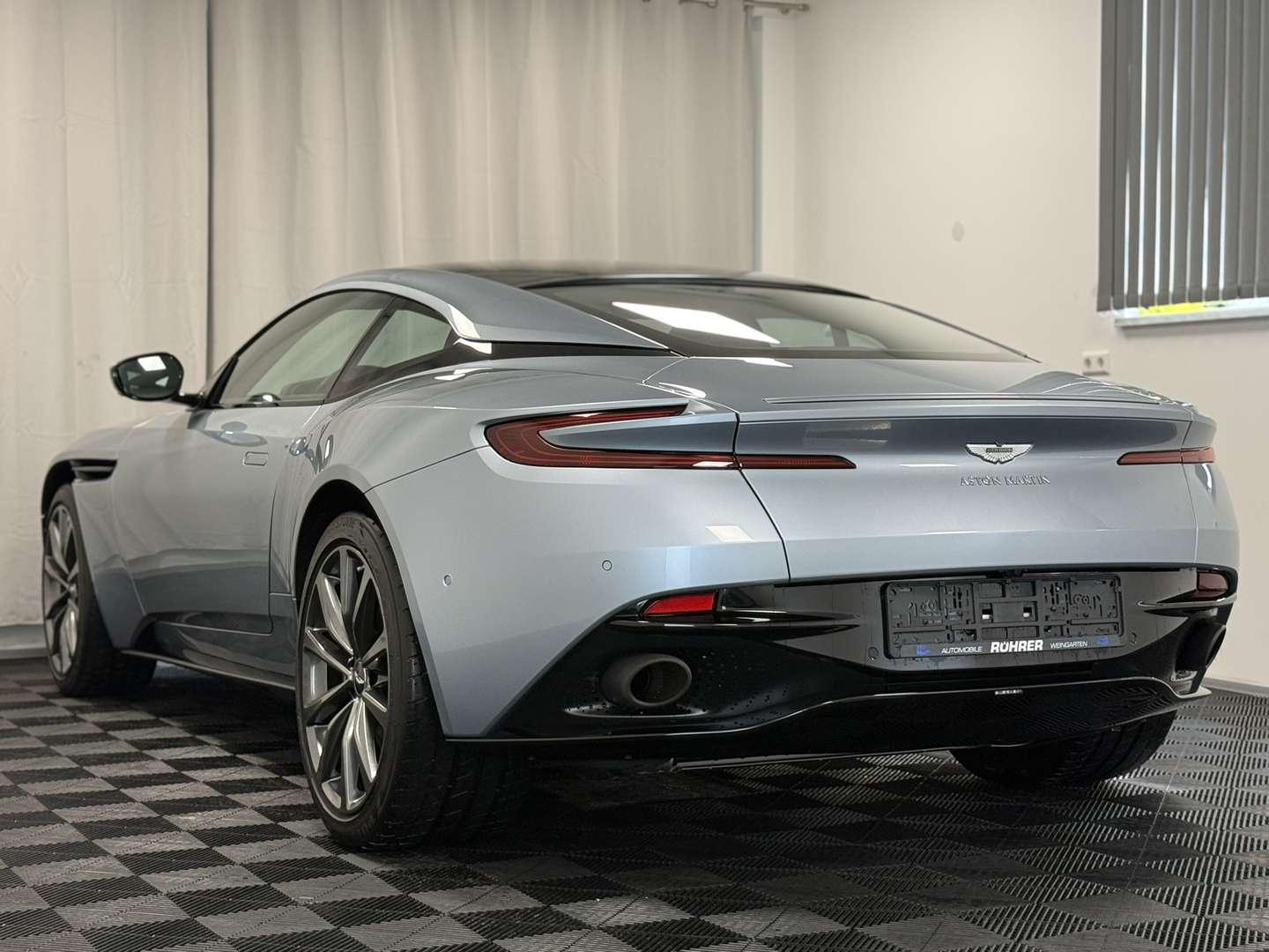 Aston Martin DB11 4.0 V8 Skyfall-Silver - 2018 - Joinsteer - #6