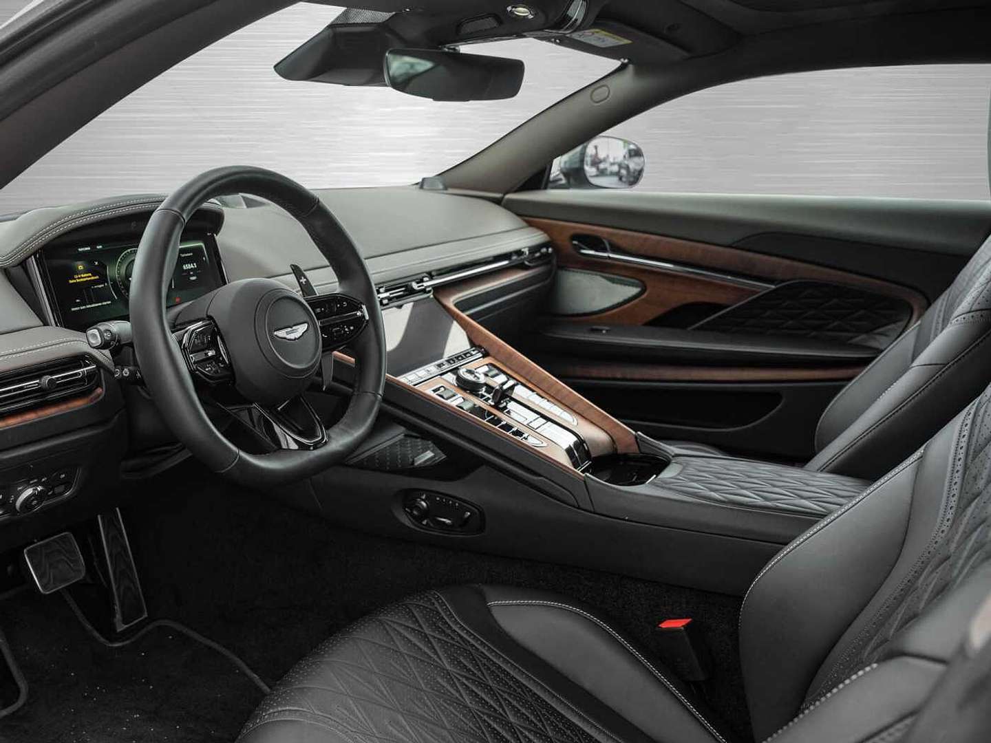 Aston Martin DB12 Coupé V8 Carbon Paket - 2024 - Joinsteer - #3