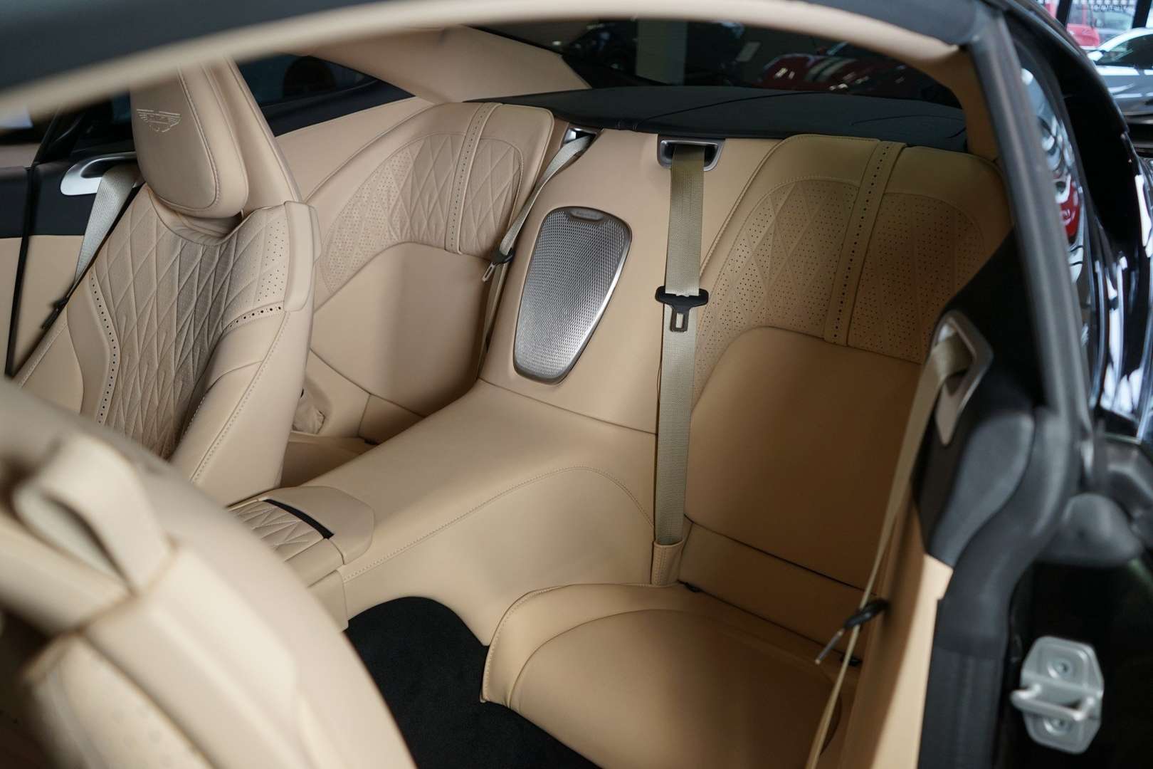 Aston Martin DB12 4.0 V8 Bi-turbo - 2025 - Joinsteer - #20