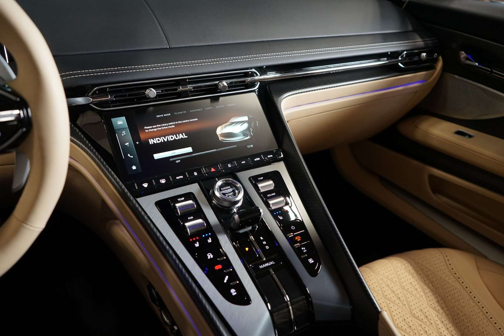 Aston Martin DB12 4.0 V8 Bi-turbo - 2025 - Joinsteer - #31