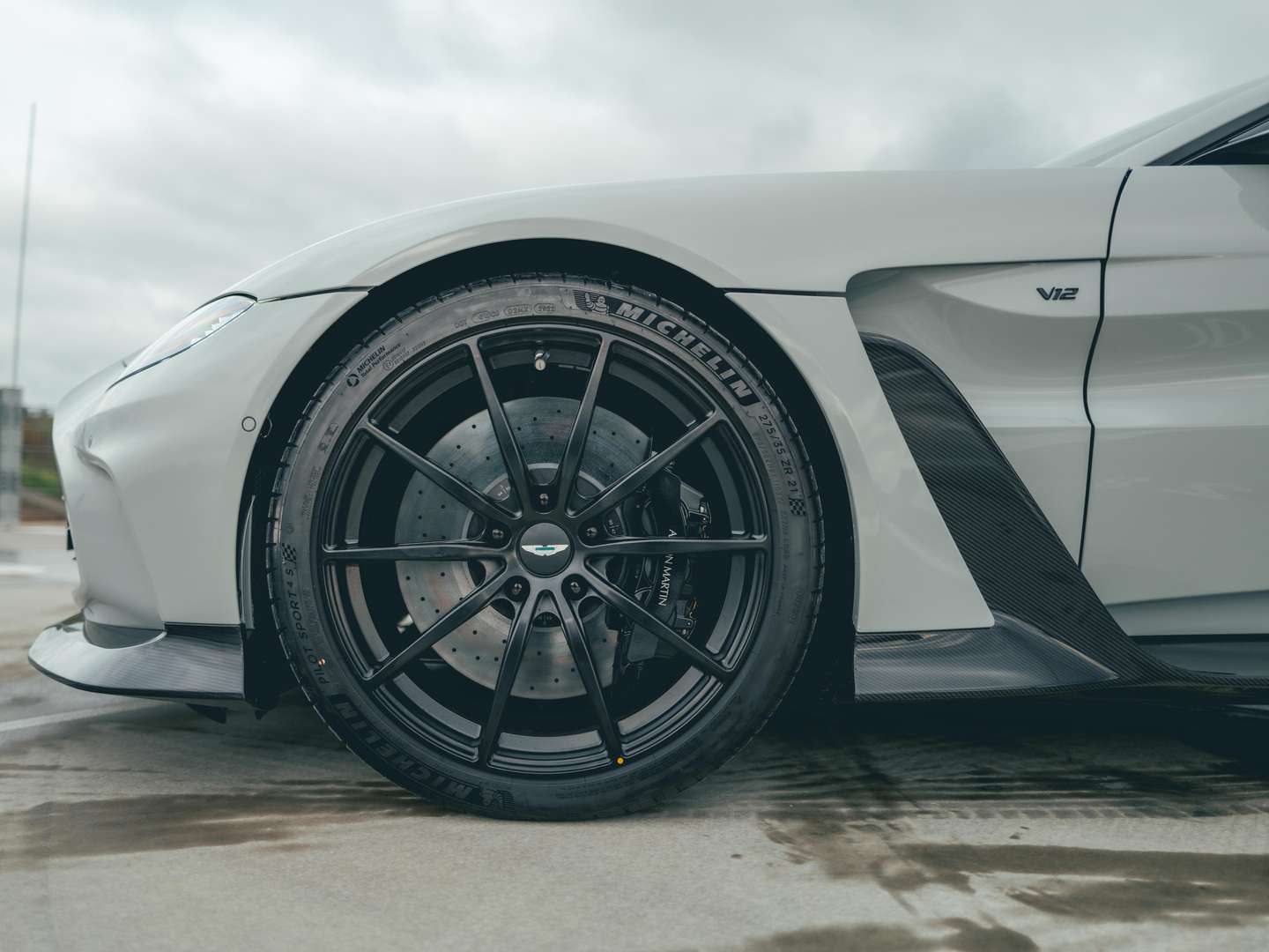 Aston Martin Vantage Roadster V12 - 2024 - Joinsteer - #19