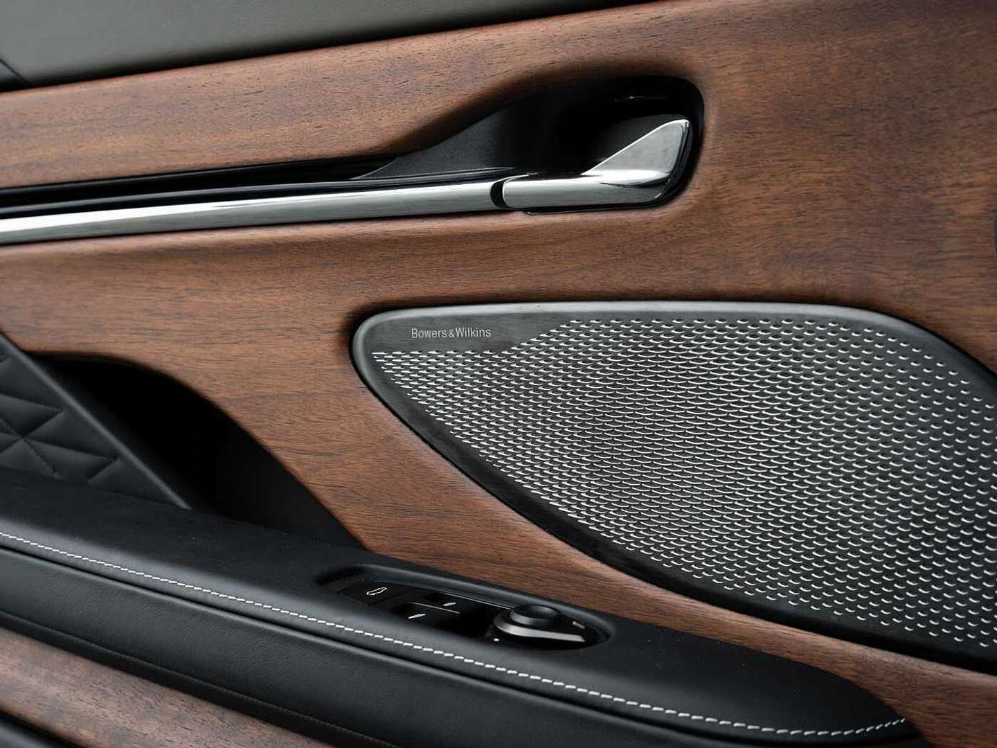 Aston Martin DB12 Coupé V8 Carbon Paket - 2024 - Joinsteer - #31