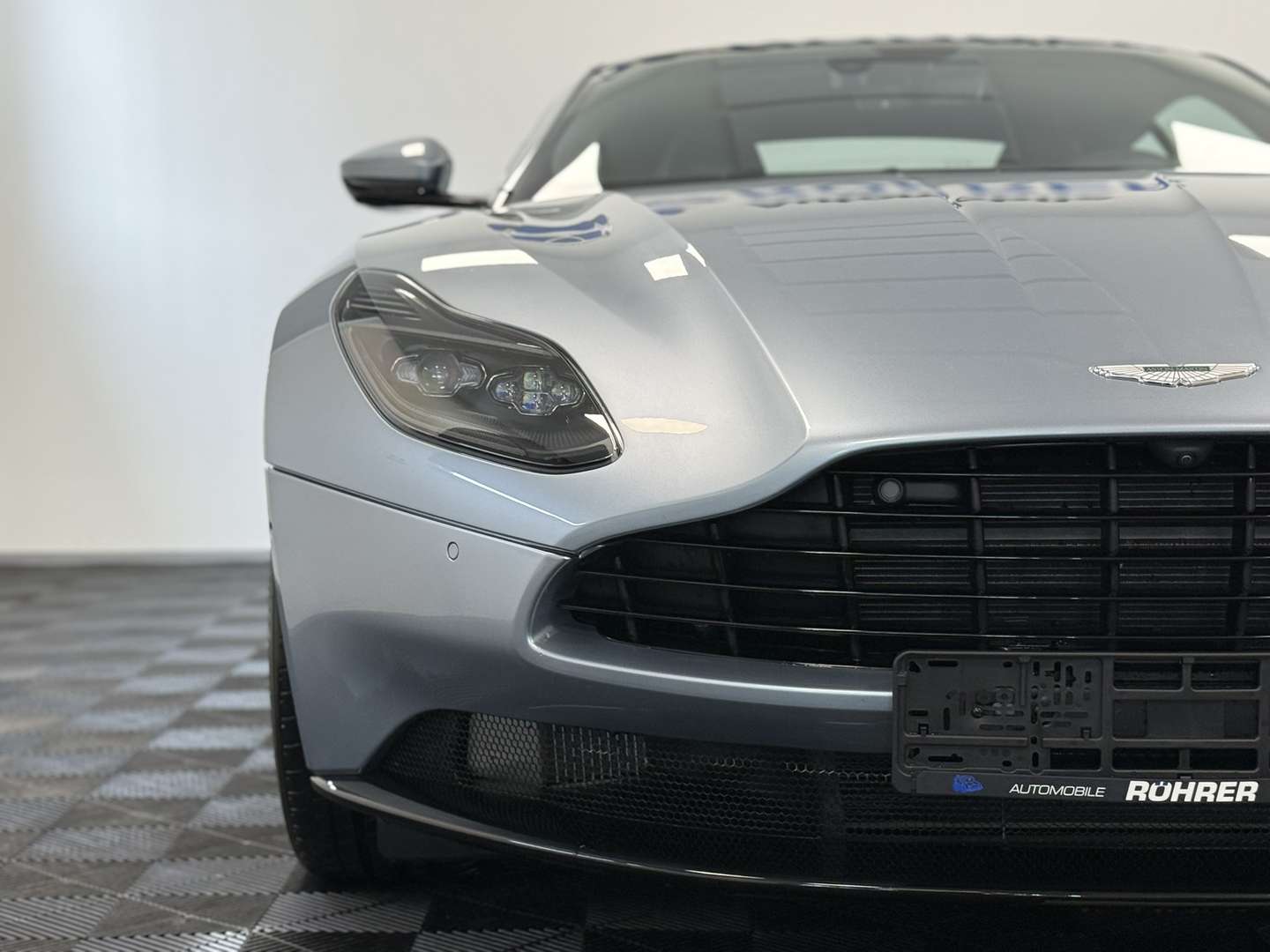 Aston Martin DB11 4.0 V8 Skyfall-Silver - 2018 - Joinsteer - #29