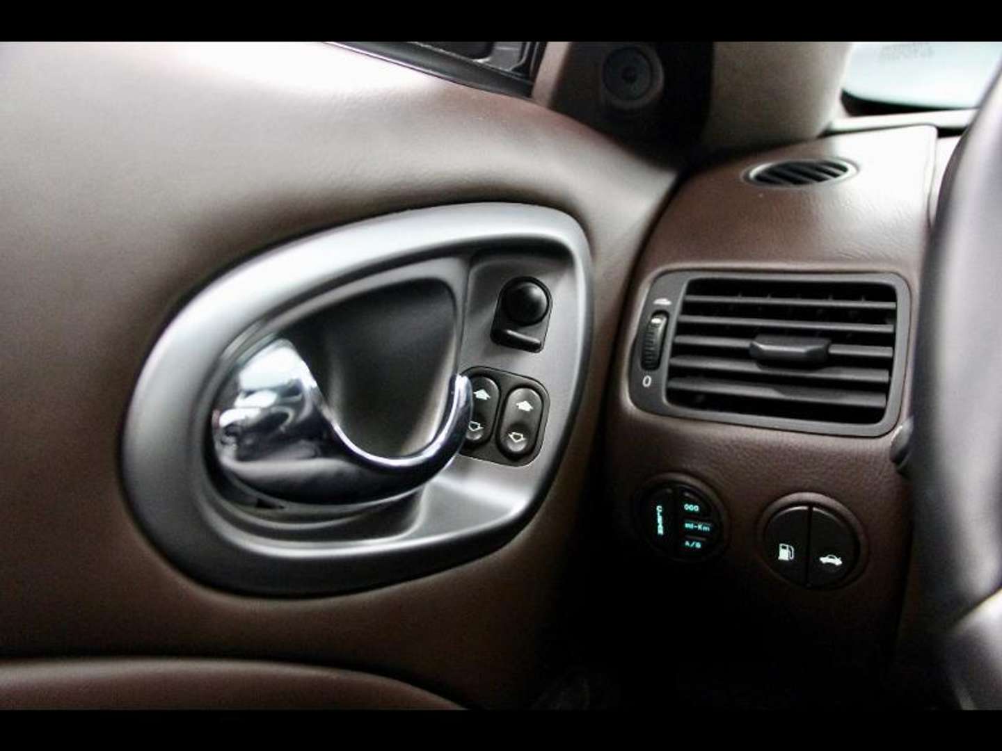 Aston Martin Vanquish V12 5.9 - 2007 - Joinsteer - #15