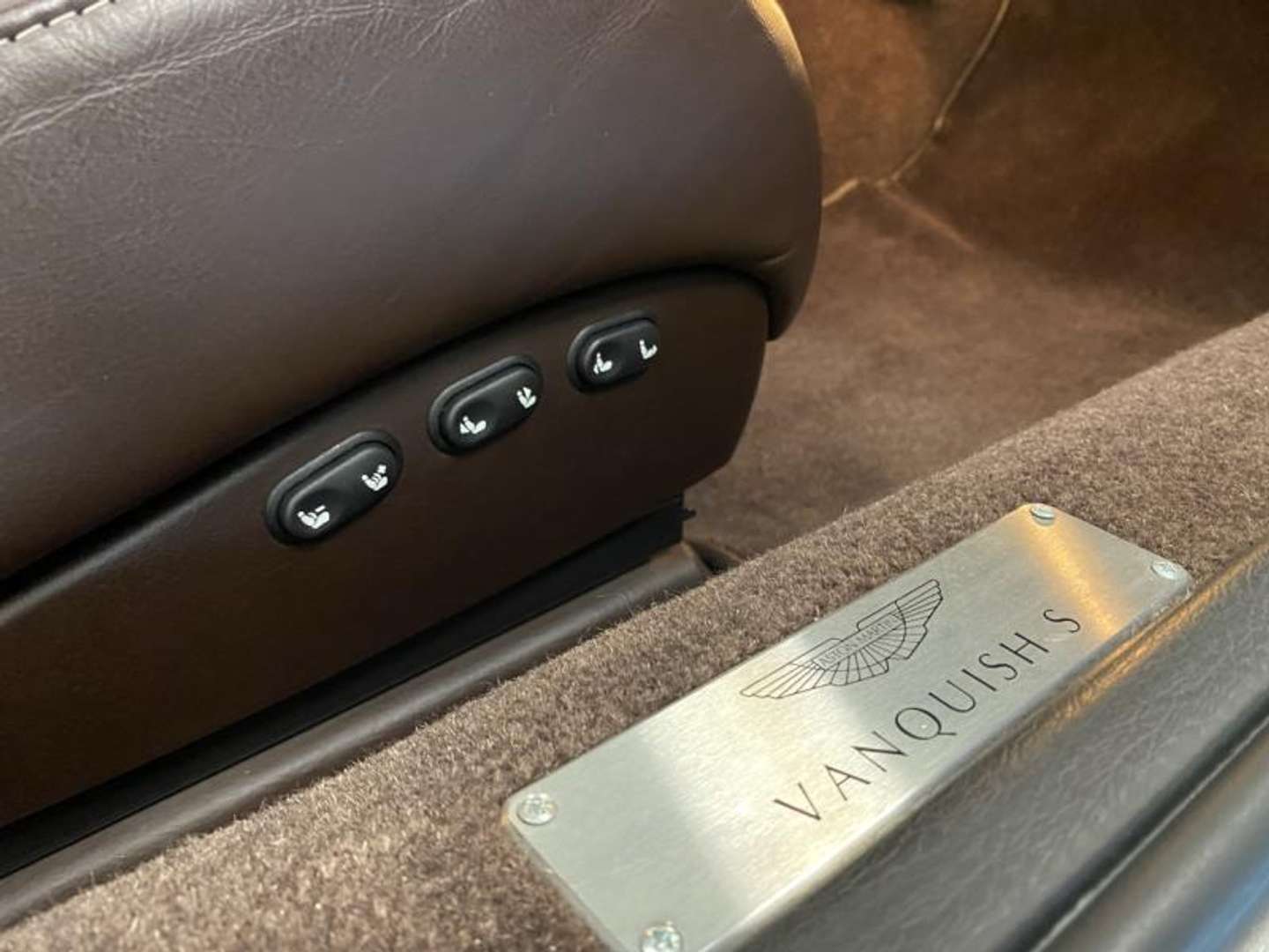 Aston Martin Vanquish V12 5.9 - 2007 - Joinsteer - #19