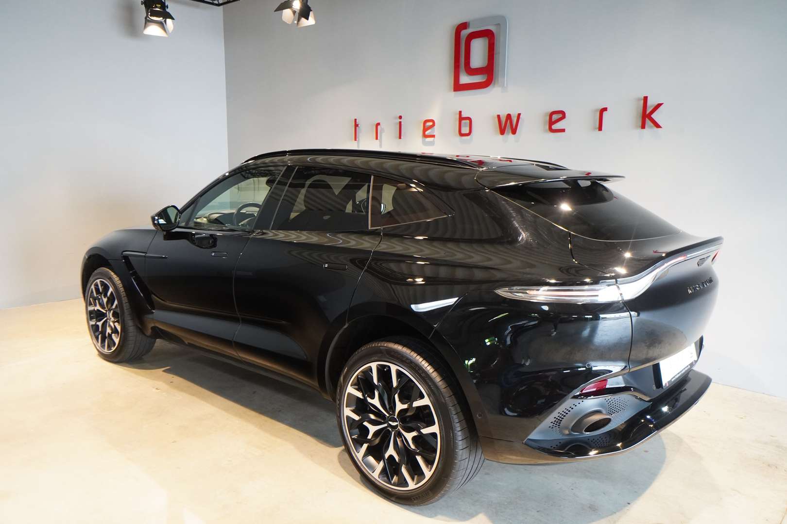 Aston Martin DBX V8 - 2022 - Joinsteer - #2