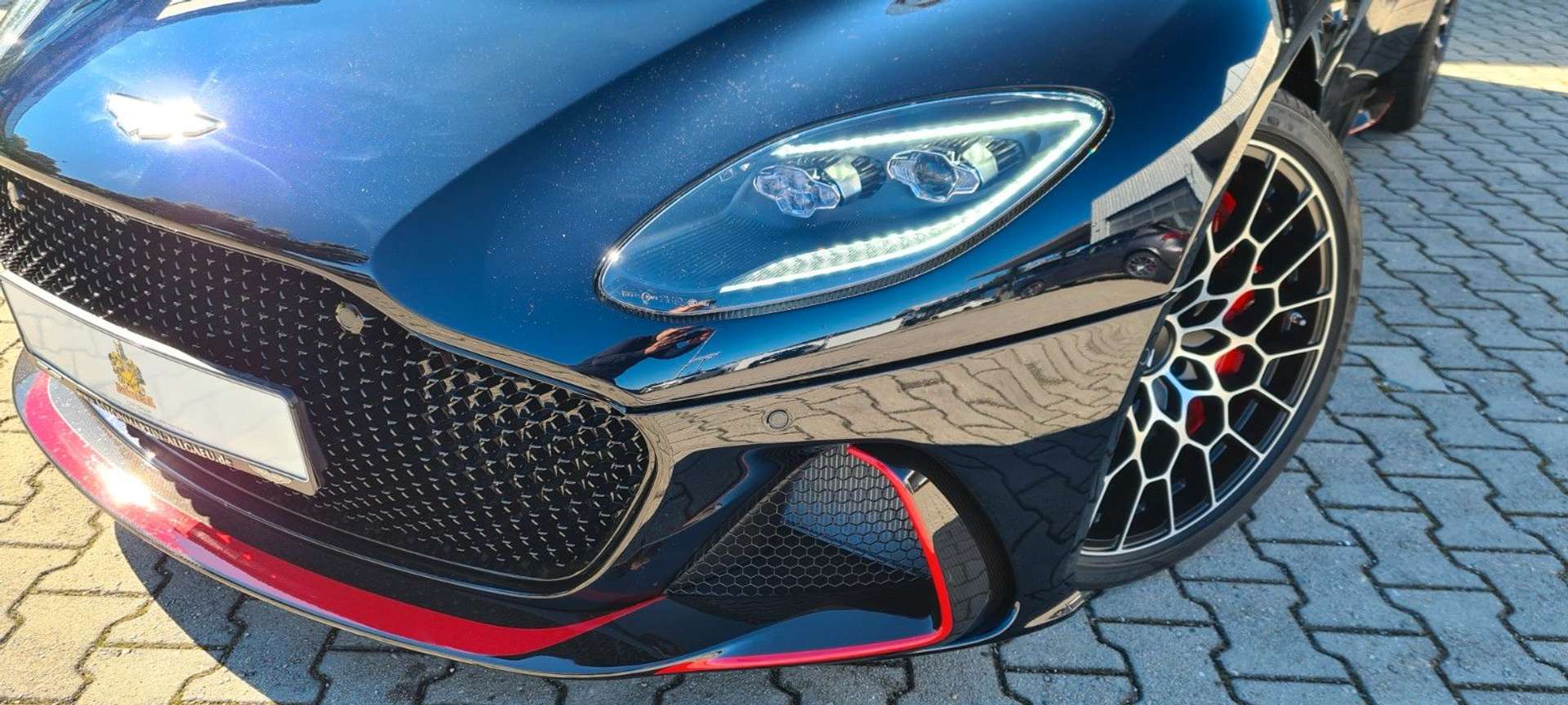 Aston Martin DBS 5.2 V12 770 Ultimate - 2025 - Joinsteer - #15