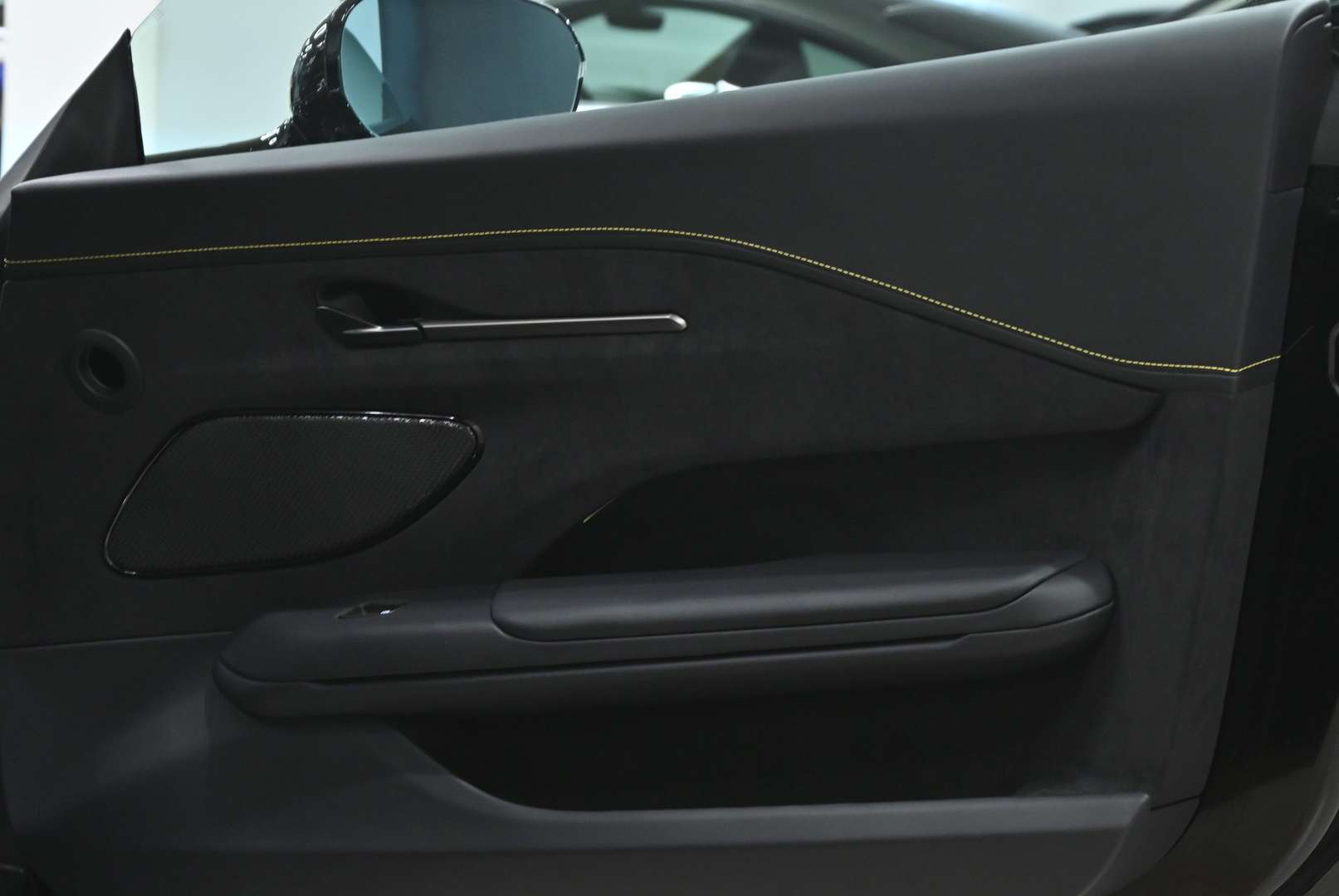 Aston Martin Vantage Coupe - 2025 - Joinsteer - #6